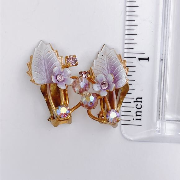 Vintage Austria Purple Floral Clip On Earrings AB Rhinestone Beads Gold Tone - Picture 6 of 11